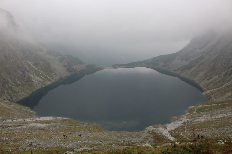 Zakopane – noclegi dla miłośników przyrody i górskich widoków Zakopane – serce tatr i popularna destynacja turystyczna