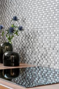 Sekret designerskich łazienek – mozaiki, które robią efekt „wow”